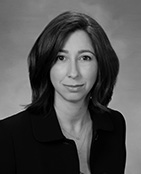Photo of Giselle Viñas Dhallin, Counsel